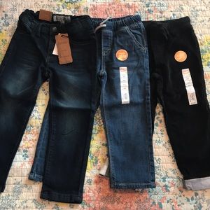 Lot of 3T pants & jeans